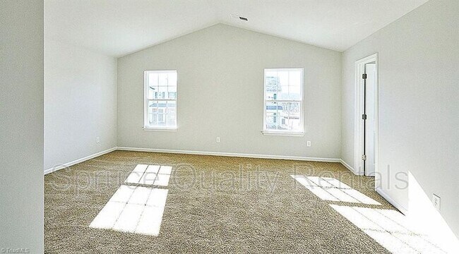 Building Photo - 1118 Stella Ct