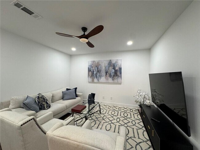 Building Photo - 157 Brush Creek Ct