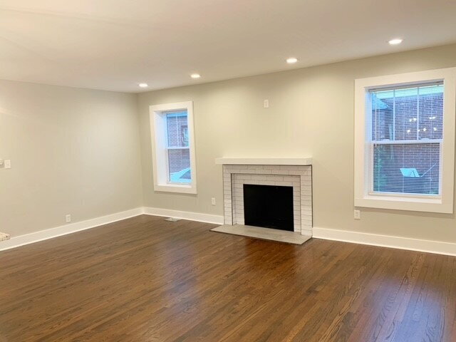 Building Photo - BUTLER UNIVERSITY 4BR/4BA PROFESSIONALLY REMODLELED!!   PERFECT FOR 4 ROOMATES!