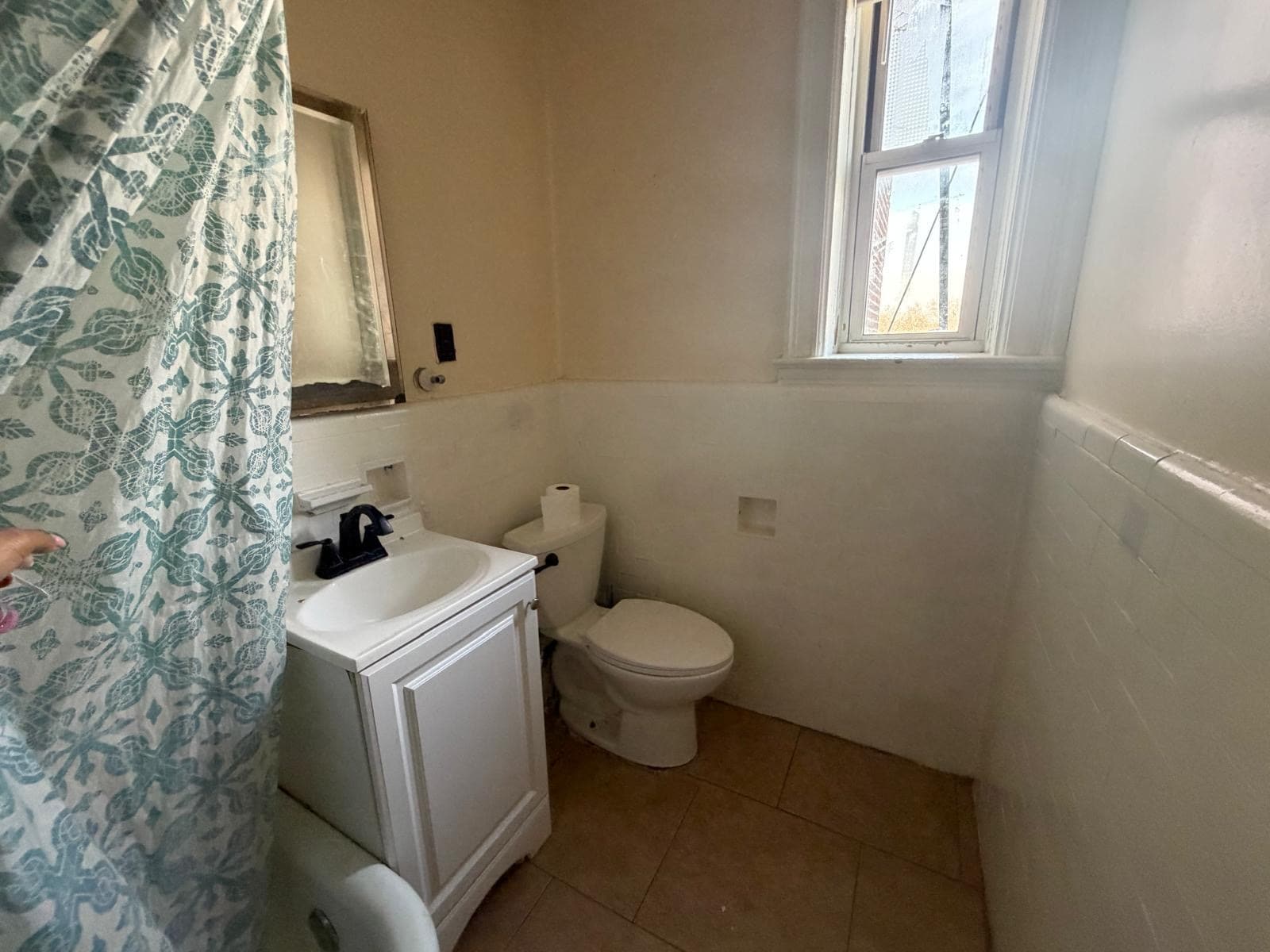 894 Kennedy Blvd 45 - 898 Kennedy Blvd