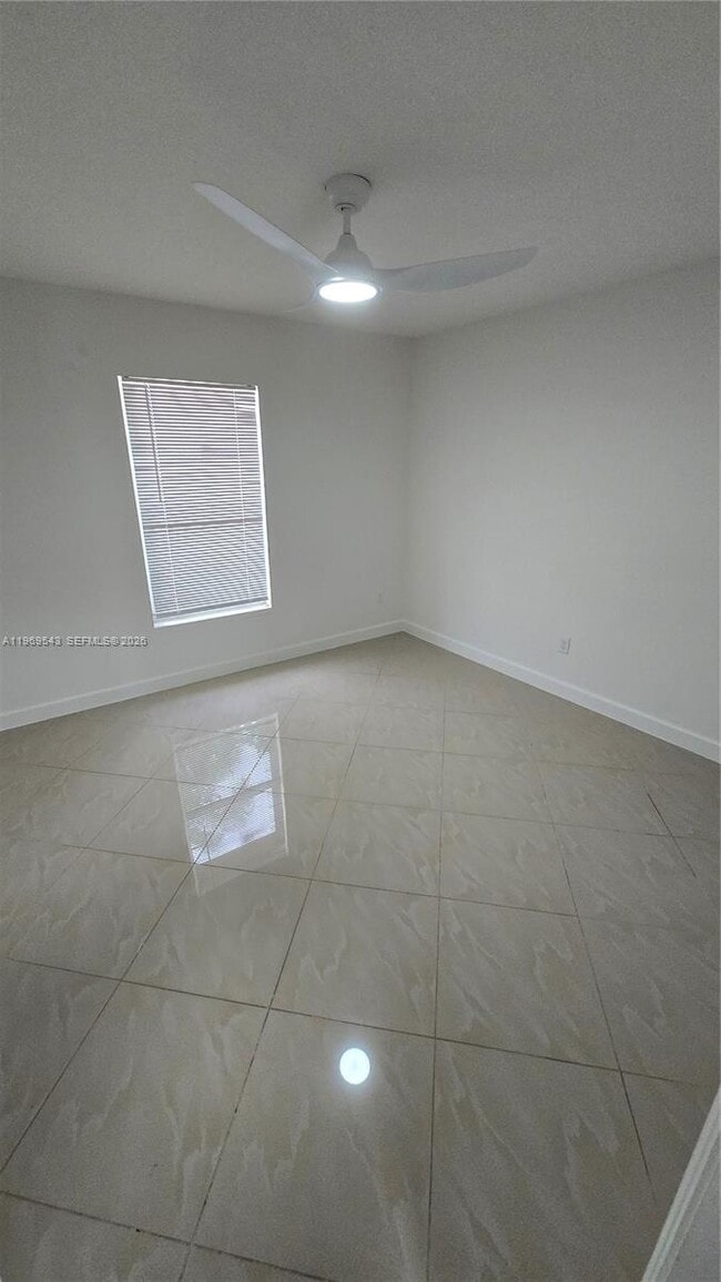 Building Photo - 250 Ipswich St