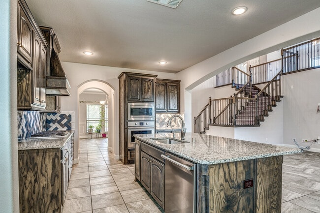 Building Photo - 14015 Steadman Dr