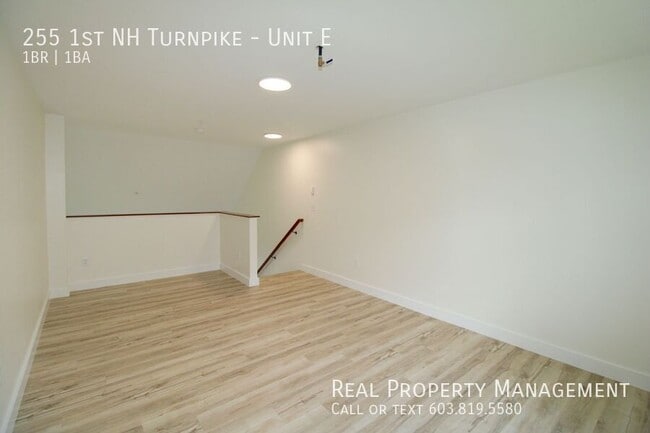 Building Photo - 255 1st NH Turnpike