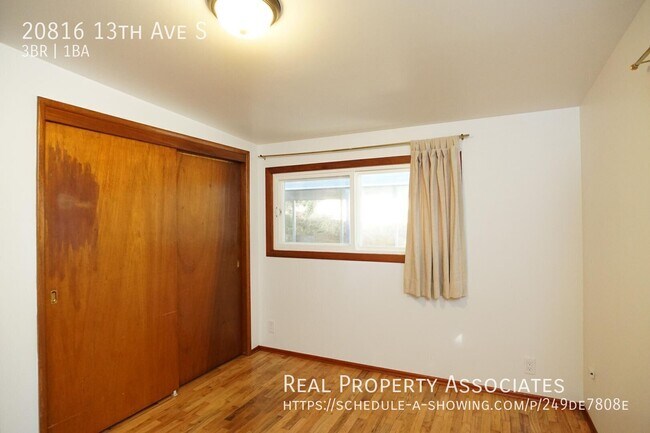 Building Photo - 20816 13th Ave S