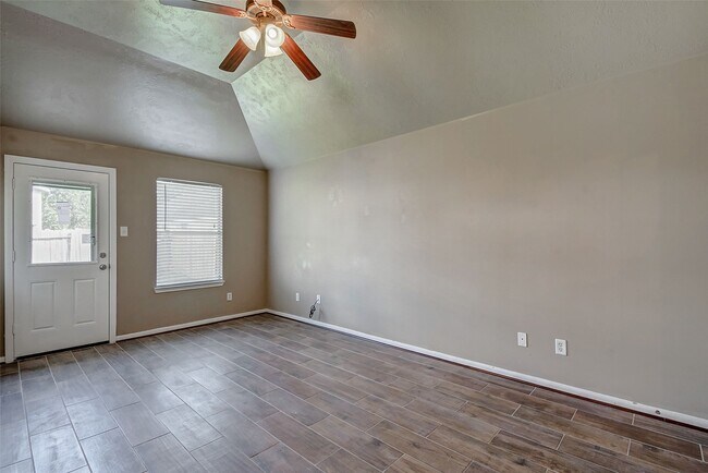 Building Photo - 3906 Portman Glen Ln