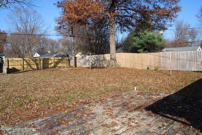 Building Photo - 226 Flamingo Dr