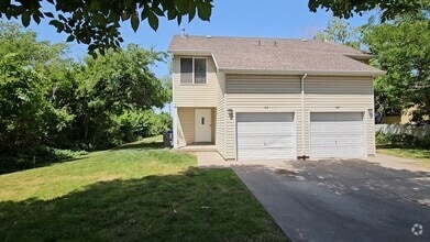 Building Photo - Spacious 3 Bd 2.5 Bath Townhouse in Bountiful