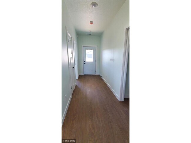 Building Photo - 1229-1231 Wisteria Ln