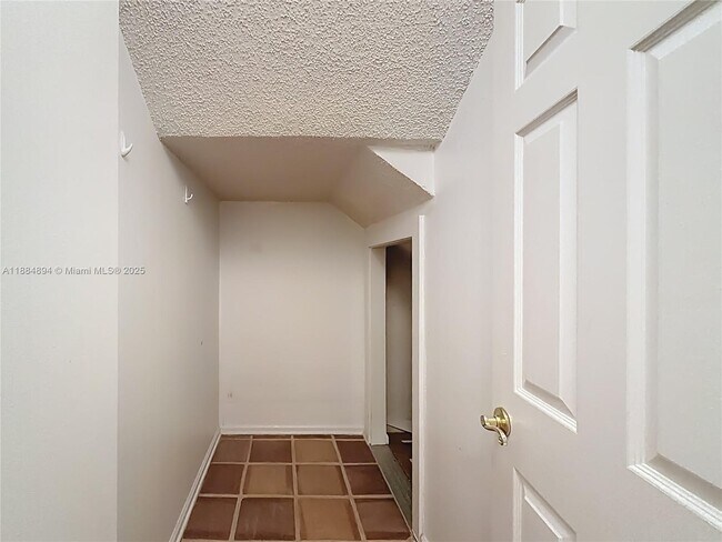 Building Photo - 10524 NW 10th St