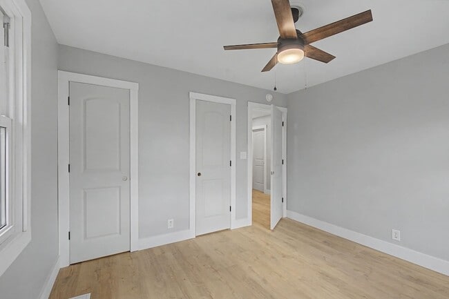 Building Photo - 534 Rosewood Dr