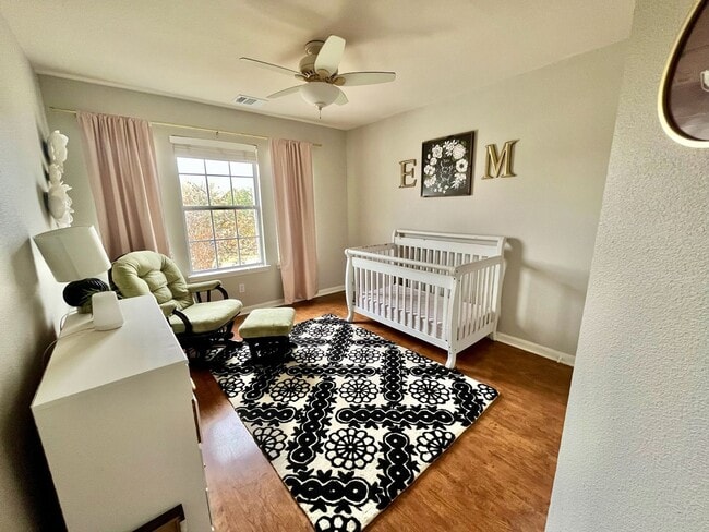 Building Photo - 21106 El Suelo Bueno