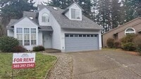 Building Photo - Cedar Mill Hidden Gem!!