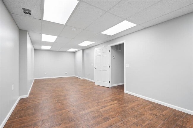 Building Photo - 1083 Soaring Way NE