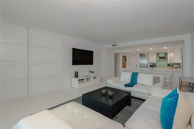 Building Photo - 2301 Collins Ave