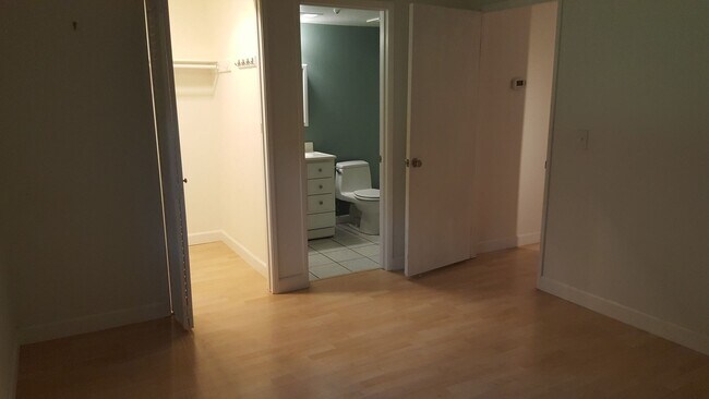 Building Photo - Lovely 1bd. Ground-Level Condo in Cotati