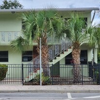Building Photo - 220 Lucerne Ave