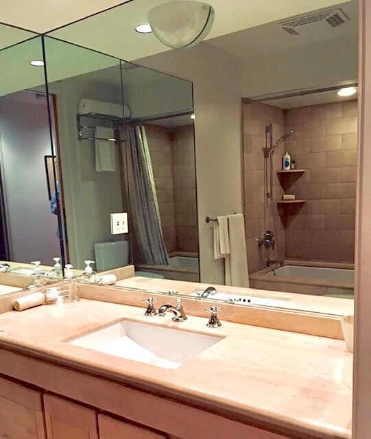 Full Washroom. - 833 Ocean Ave
