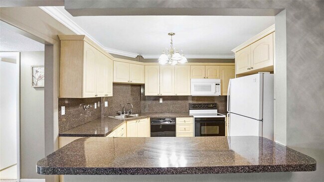 Building Photo - 4020 Galt Ocean Dr