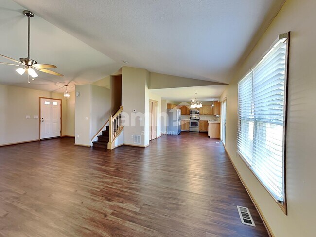 Building Photo - 7736 Powers Ridge Dr