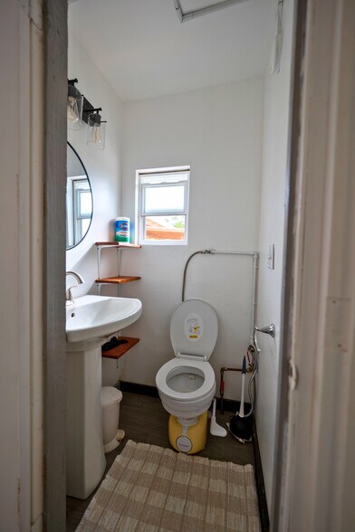 Building Photo - 85-890 Waianae Valley Rd