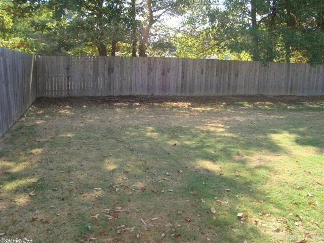 Building Photo - 25 Willow Lake Dr