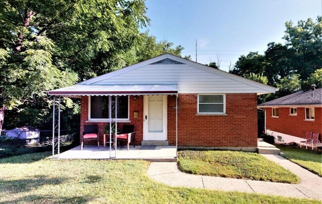 Primary Photo - NORWOOD - 2 bed/1.5 bath with 1 car garage