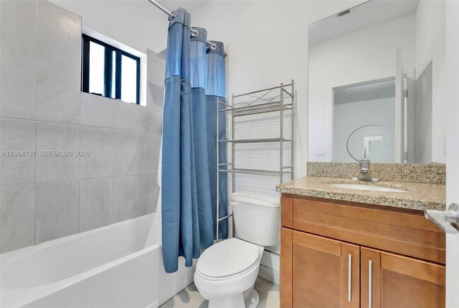 Building Photo - 13360 Tropical Ave