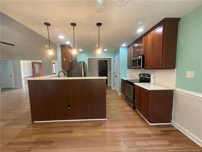 Building Photo - 404 Windover Dr
