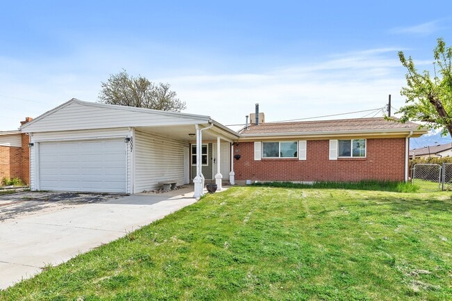 Building Photo - 6007 S 115 W