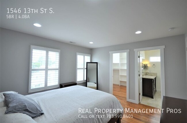 Building Photo - 1546 13th St S