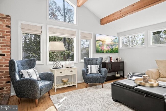 Building Photo - 4706 Frederick Ave