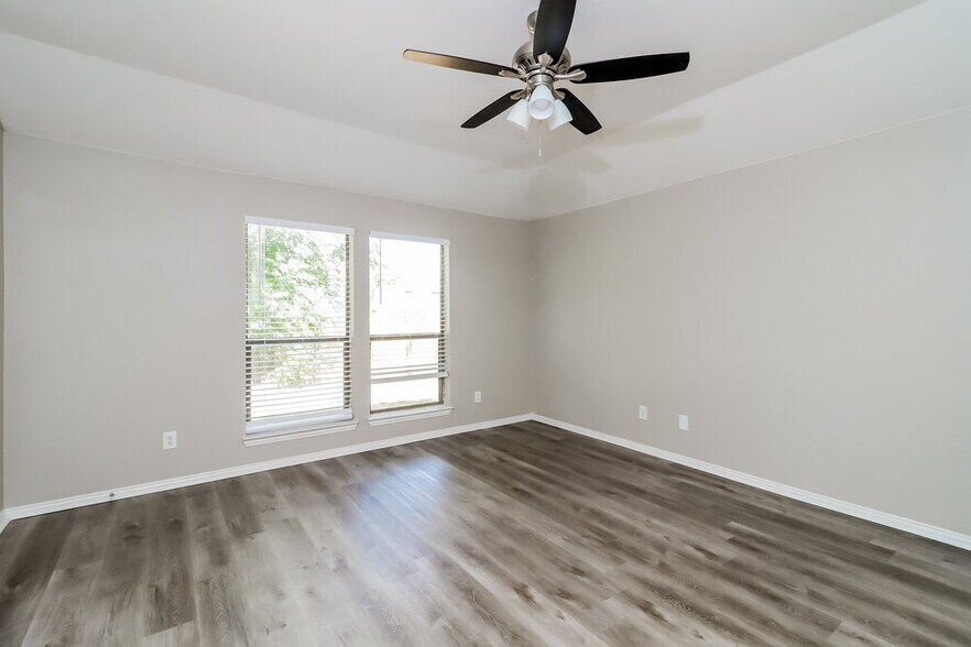 Building Photo - 9312 Aubree Ct