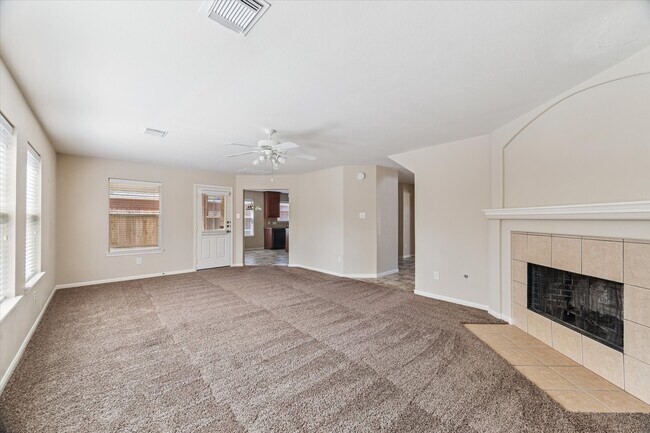 Building Photo - 8307 Cove Timbers Ln