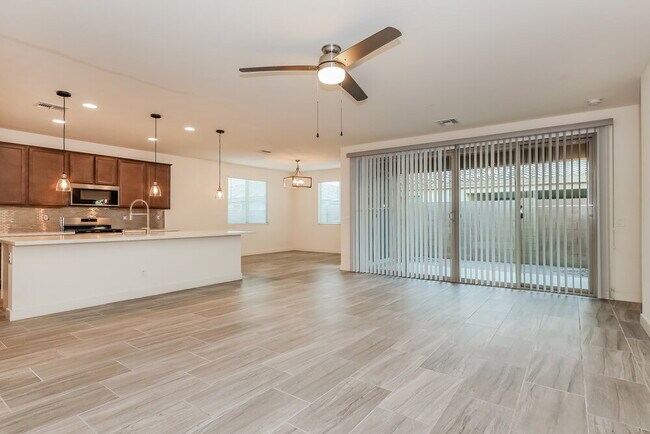 Building Photo - 9918 E Acceleration Dr