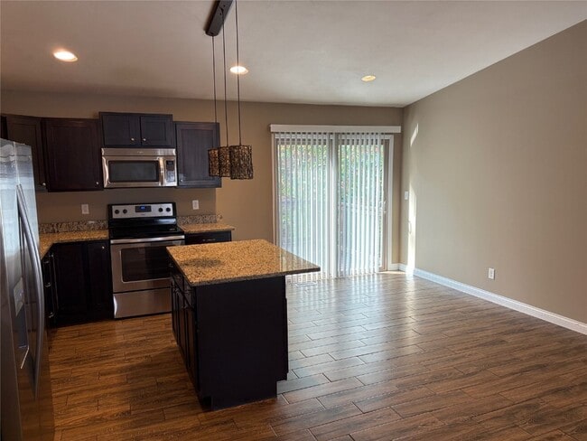 Building Photo - 1118 Marathon Dr