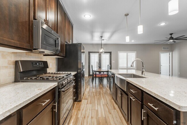 Building Photo - 3734 W 36th Pl