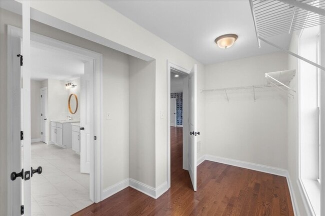 Building Photo - 8 Katie Dr