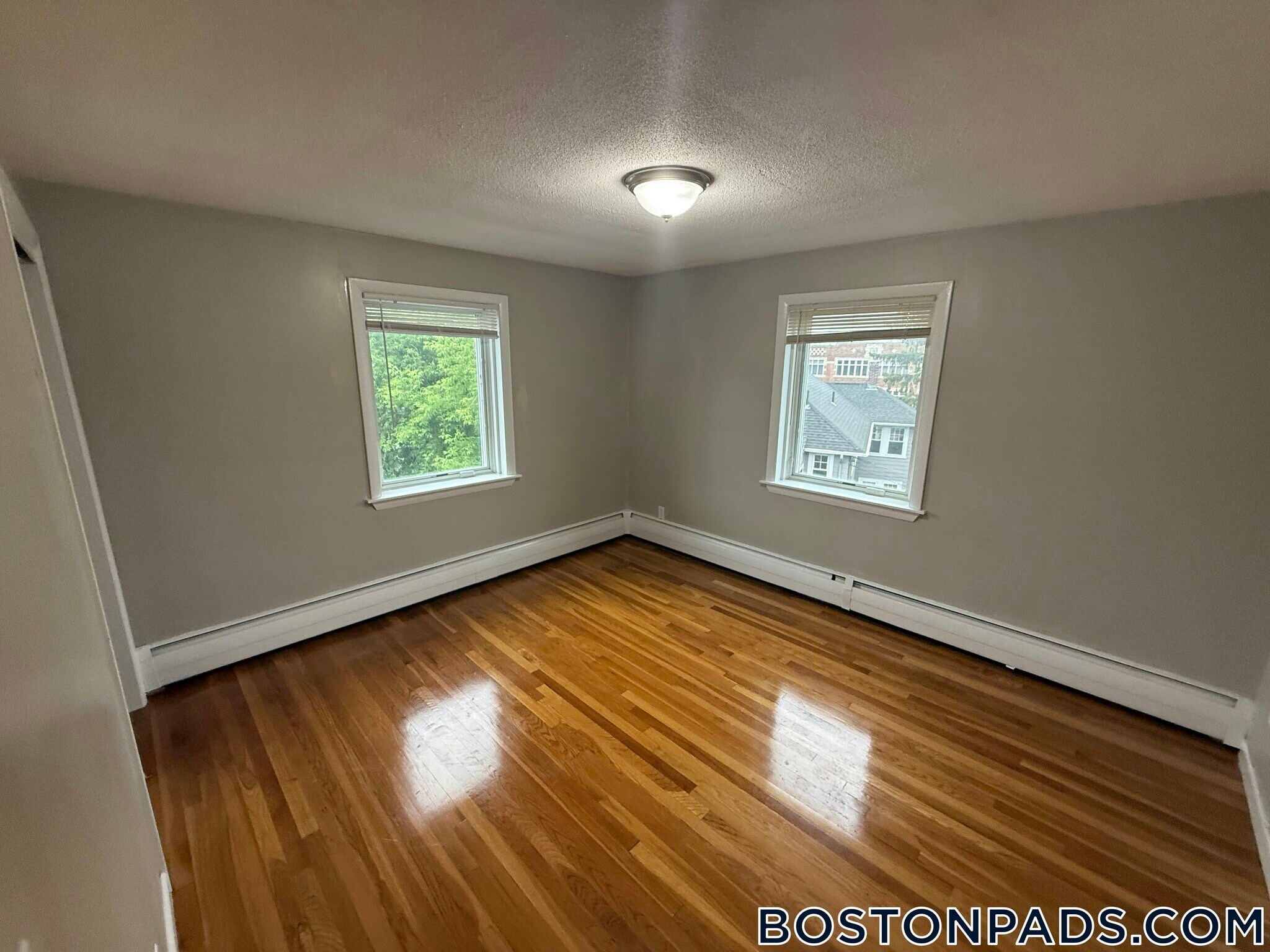 Building Photo - 50 Evergreen St