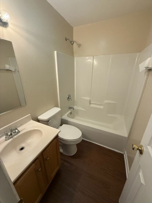 Building Photo - 1249 Old Liberty Rd