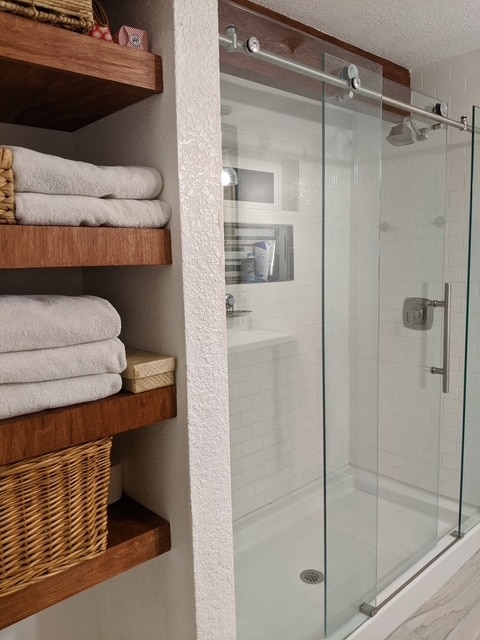 Building Photo - 29633 Meadow Ln