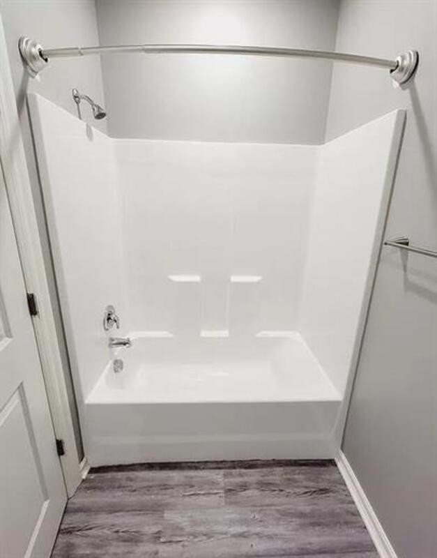 Building Photo - 5308 N Cypress Dr