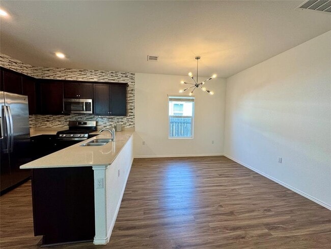 Building Photo - 14221 Lyndora Ln