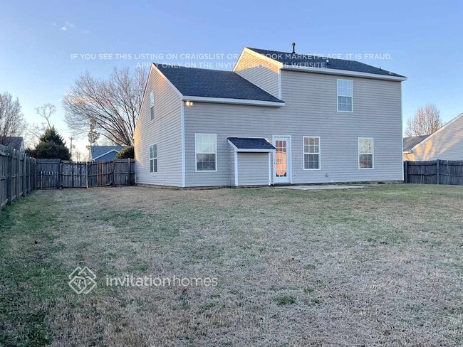 Building Photo - 4840 Aldersbrook Dr