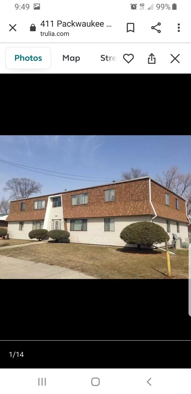 Building Photo - 411 Packwaukee St