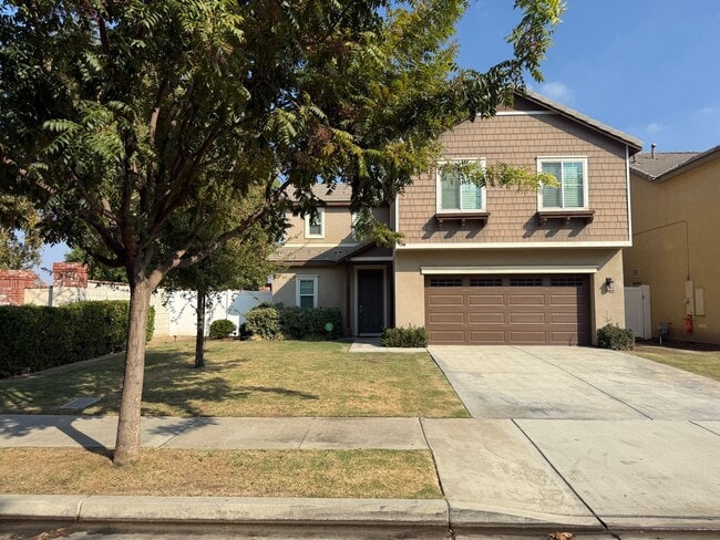 Primary Photo - Spacious 3-Bedroom Home in the Desirable U...