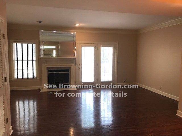 Building Photo - Spectacular 3 Bedroom Condo in Burton Hills