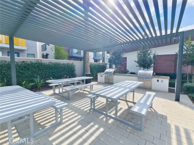 Building Photo - 16125 Veterans Wy