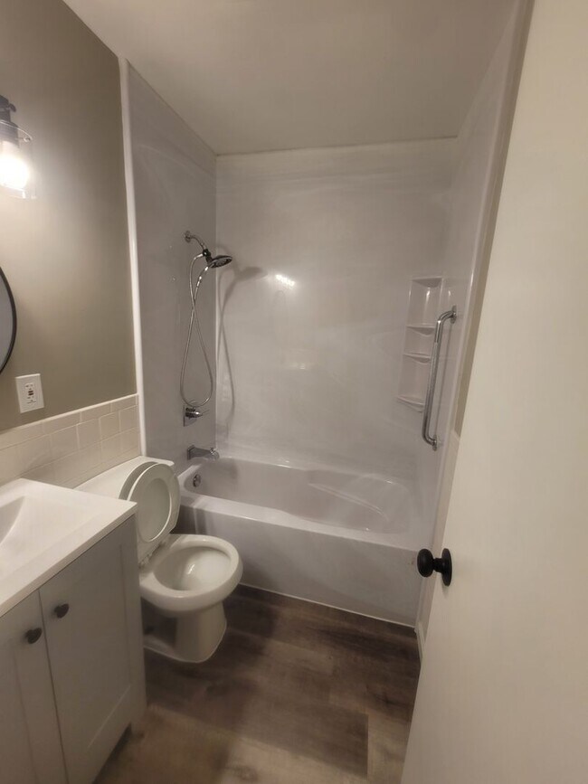 Building Photo - Available This Spring – Reserve Early! - Large SF in North KC