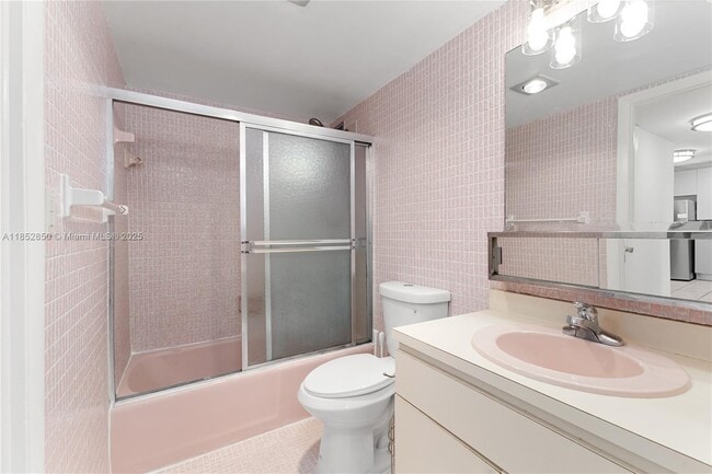 Building Photo - 345 Ocean Dr
