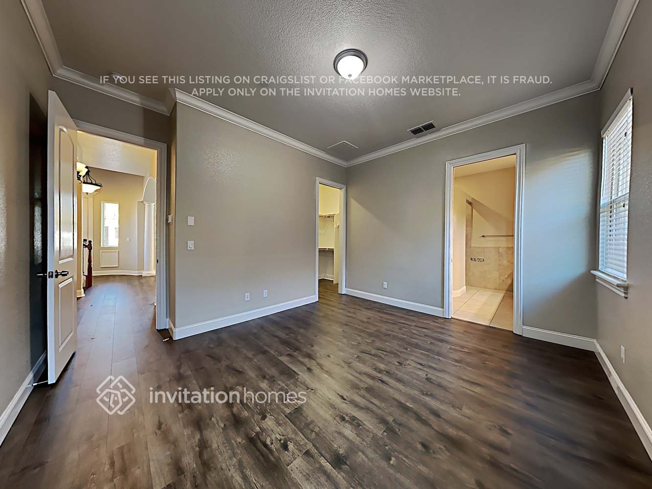 Building Photo - 6105 Via Presidio Ln